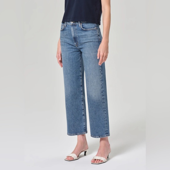 Agolde ‘Harper’ Cropped Jeans in Moor - Picture 2 of 11